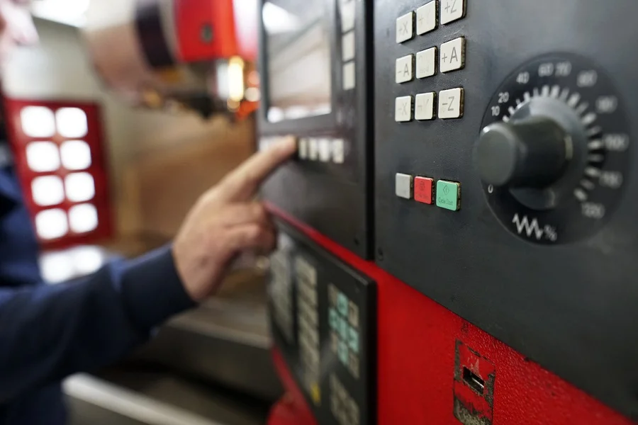CNC Operatörü Olmak: Hangi Yetenekler Gerekli?